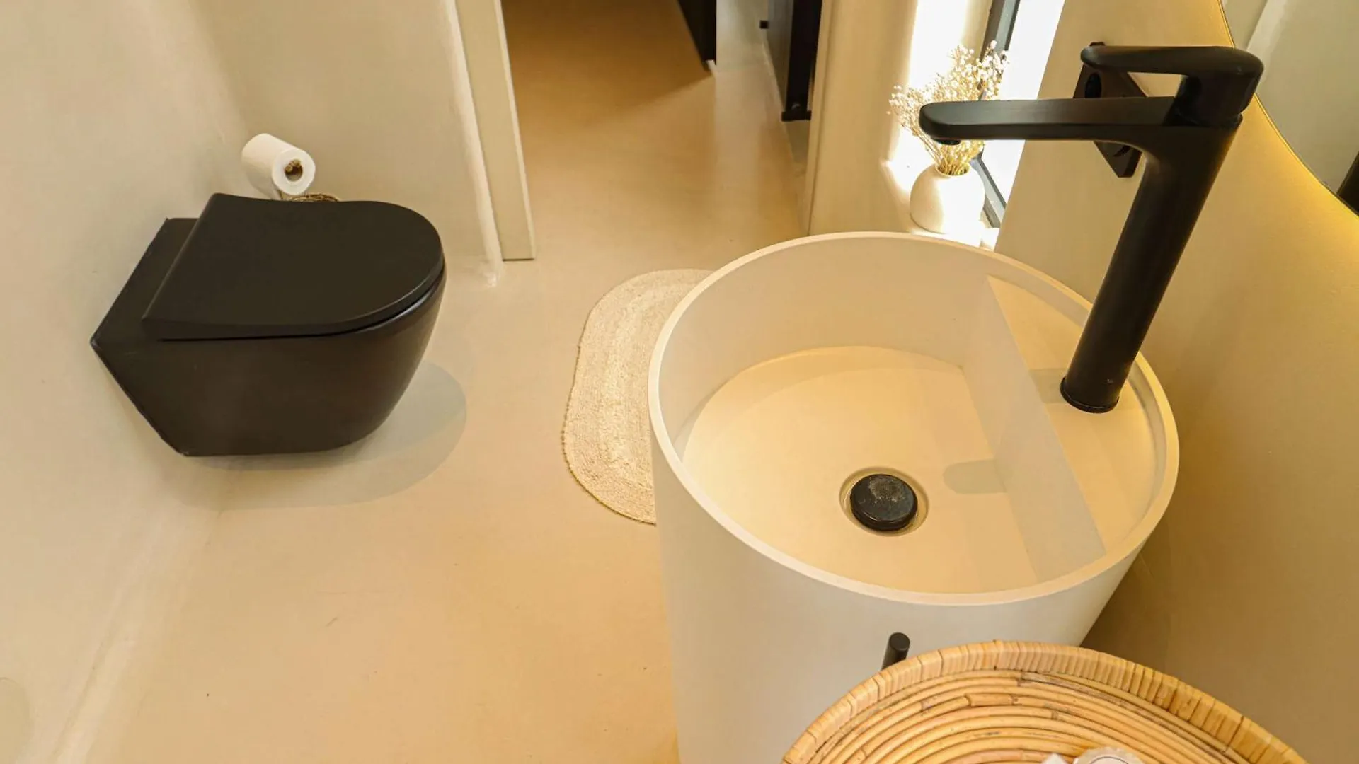 Vake Oasis - Modern And Comfortable Apt - By Wehost Tbilisi 0*,